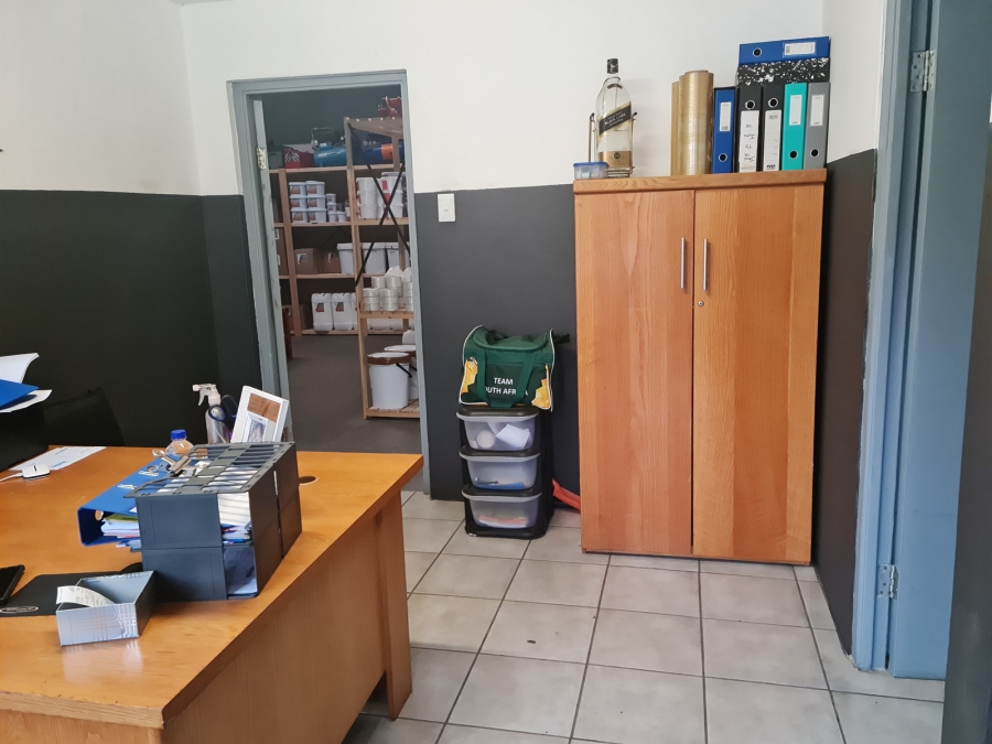 To Let commercial Property for Rent in Somerset West Business Park Western Cape